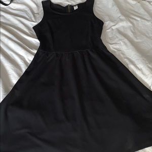 Pre-Owned Womens Dress From Old Navy.